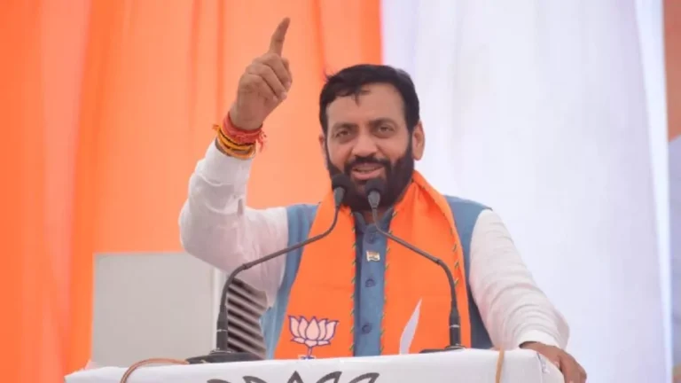 29_09_2024-nayab_saini_30_23806710