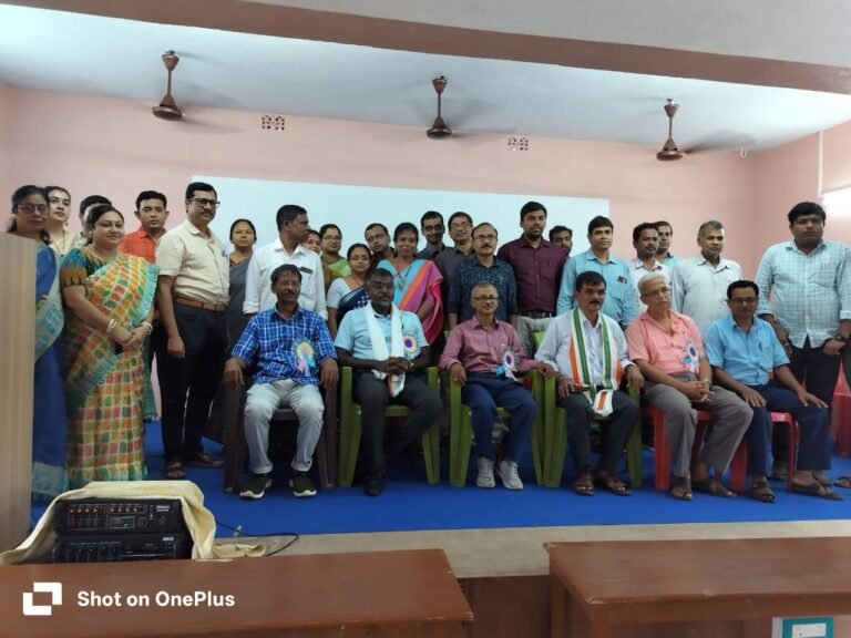 53fbcc0b-86a5-41e8-aaa2-3668a55c8b2b