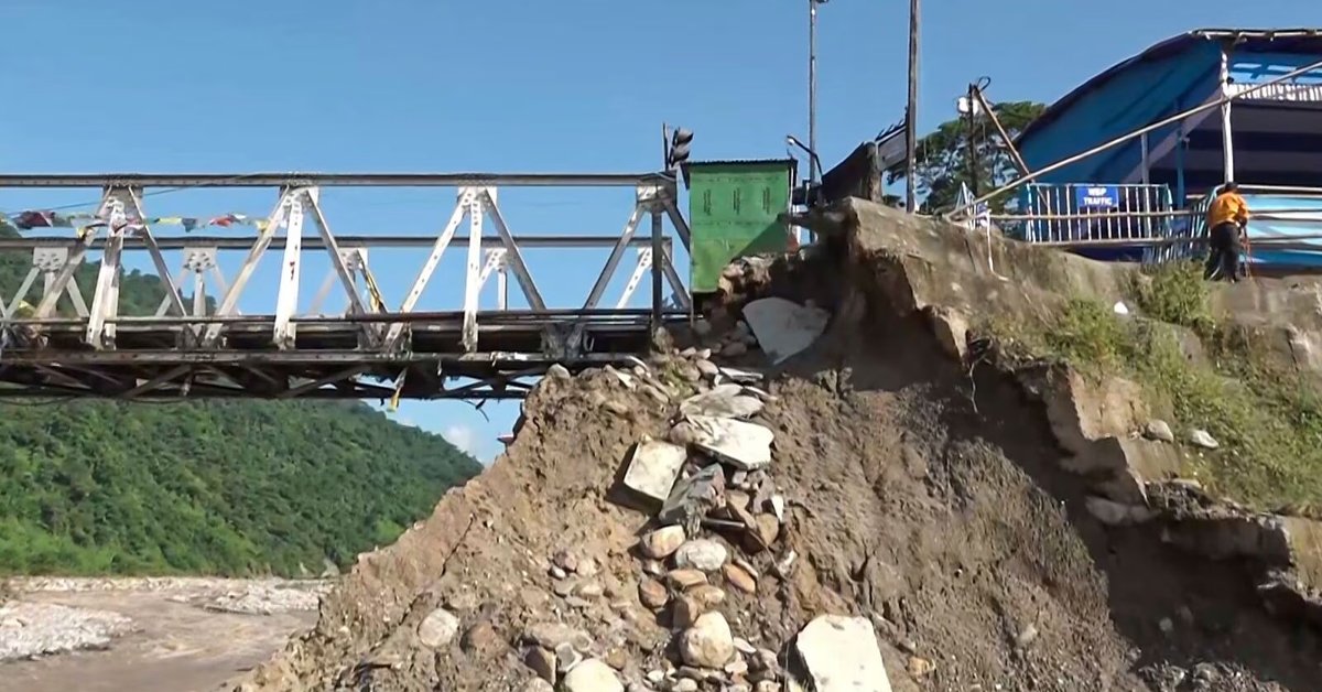 Mirik_Darjeeling_getting_back_on_track_sunshine_in_North_Bengal