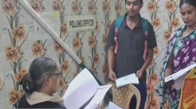 0449f49b-ffeb-4670-8452-4e00721af152