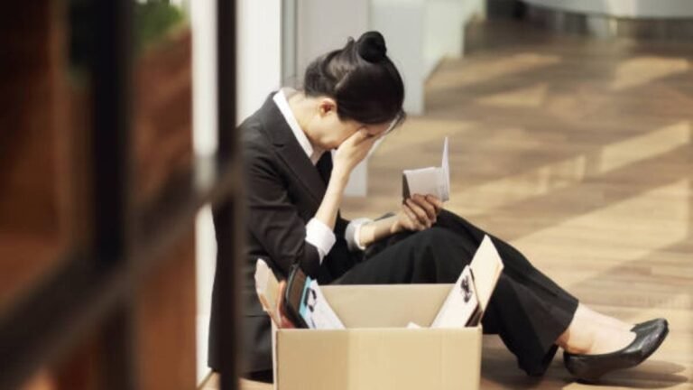 f4ef2ee2-d8b3-4bb9-a22e-678fd908599f