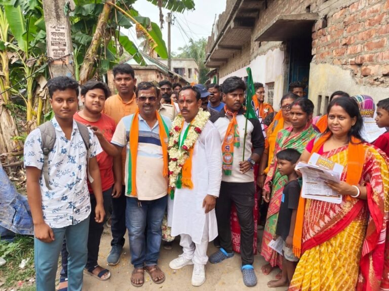 e306d3ae-0e20-4ad6-b247-1993646cf03a