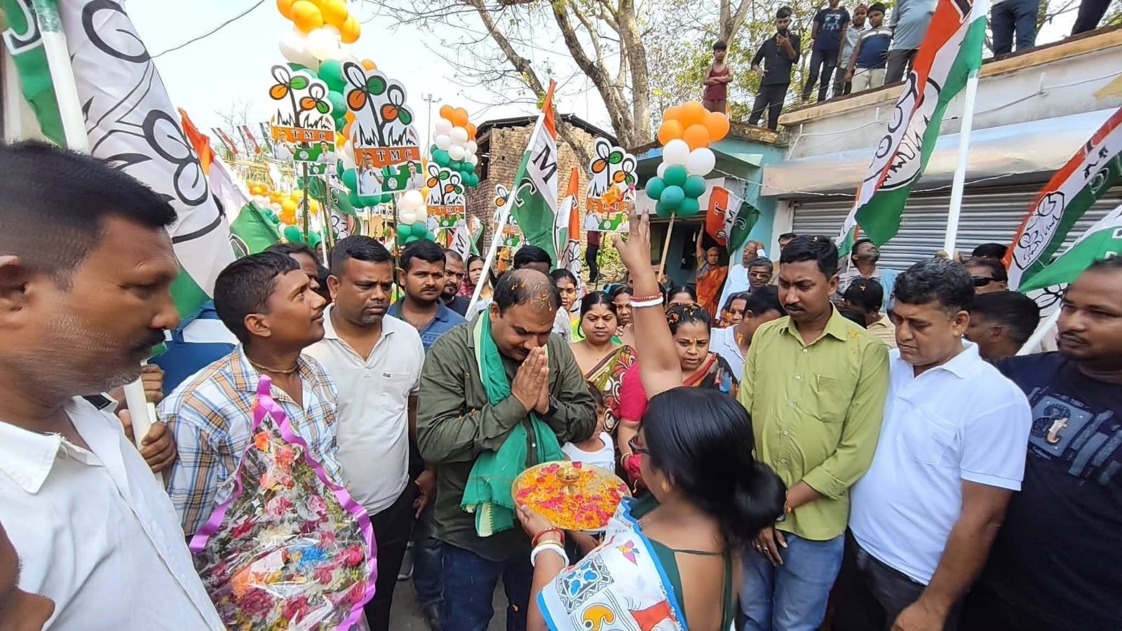 f3faf093-0222-46b0-b4ee-5882b66c3562